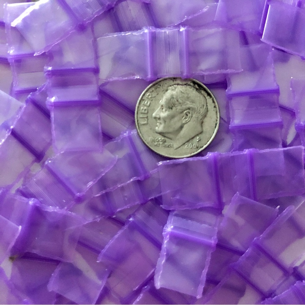 Purple Colored Color Apple Brand 200 Baggies